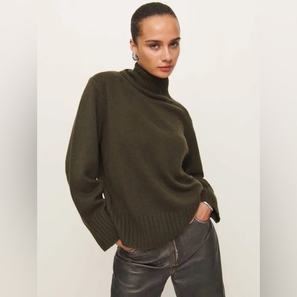 NWT Reformation Conrad Cashmere Turtleneck